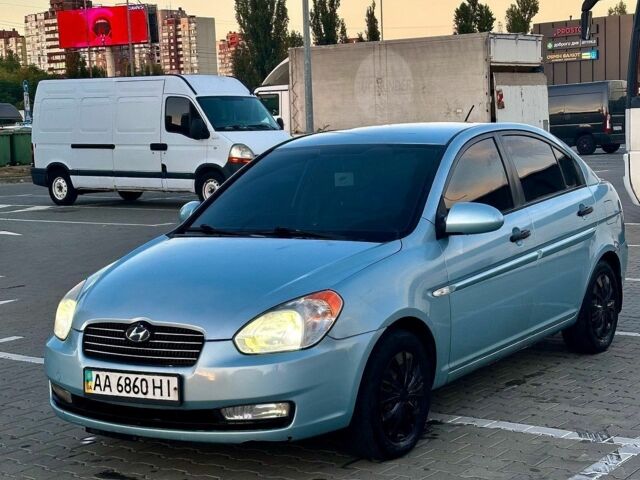 Синій Хендай Акцент, об'ємом двигуна 1.4 л та пробігом 280 тис. км за 4900 $, фото 1 на Automoto.ua