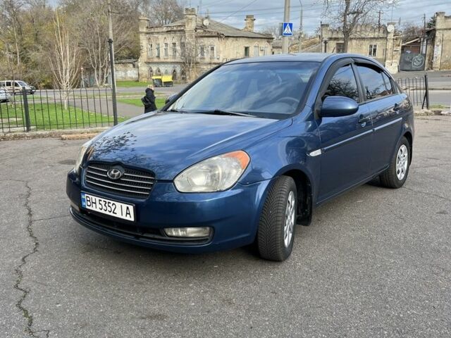 Синій Хендай Акцент, об'ємом двигуна 1.4 л та пробігом 210 тис. км за 4200 $, фото 1 на Automoto.ua