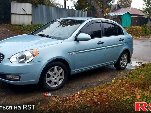 Синий Хендай Акцент, объемом двигателя 1.4 л и пробегом 197 тыс. км за 4200 $, фото 1 на Automoto.ua