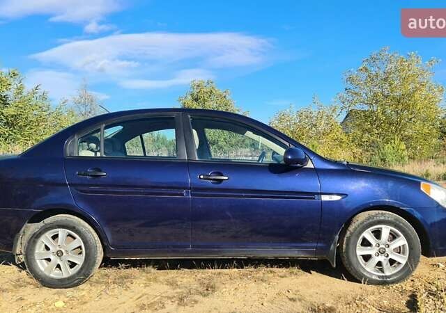 Синій Хендай Акцент, об'ємом двигуна 1.4 л та пробігом 269 тис. км за 4500 $, фото 1 на Automoto.ua