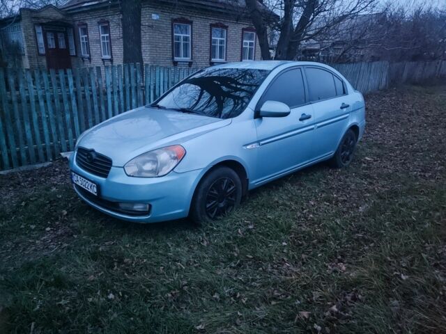 Синий Хендай Акцент, объемом двигателя 1.4 л и пробегом 214 тыс. км за 3999 $, фото 1 на Automoto.ua