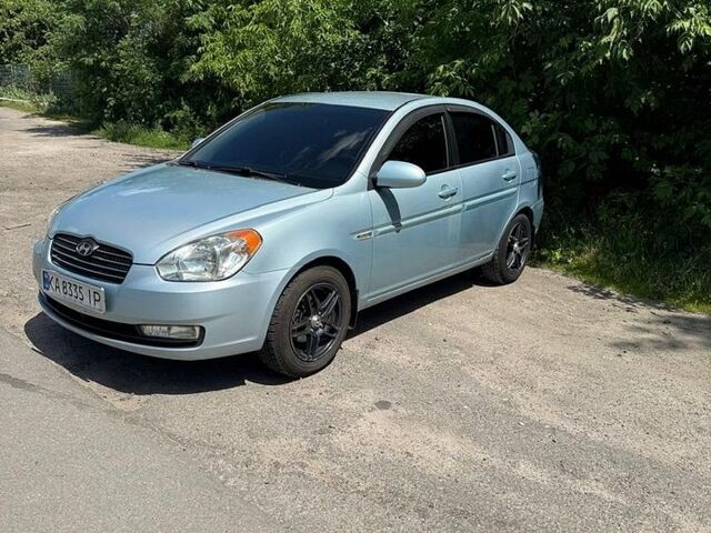 Синій Хендай Акцент, об'ємом двигуна 1.6 л та пробігом 142 тис. км за 4600 $, фото 1 на Automoto.ua
