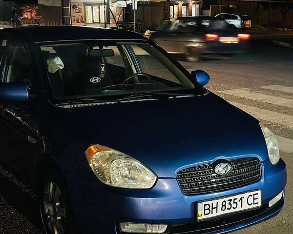 Синий Хендай Акцент, объемом двигателя 1.6 л и пробегом 78 тыс. км за 7700 $, фото 1 на Automoto.ua