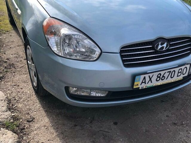 Синій Хендай Акцент, об'ємом двигуна 1.4 л та пробігом 202 тис. км за 4500 $, фото 1 на Automoto.ua