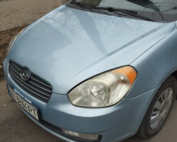 Синий Хендай Акцент, объемом двигателя 1.5 л и пробегом 254 тыс. км за 5200 $, фото 1 на Automoto.ua