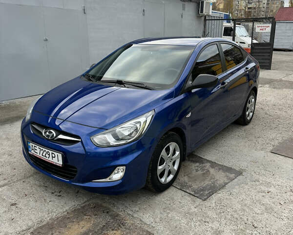 Синий Хендай Акцент, объемом двигателя 1.4 л и пробегом 110 тыс. км за 6700 $, фото 1 на Automoto.ua