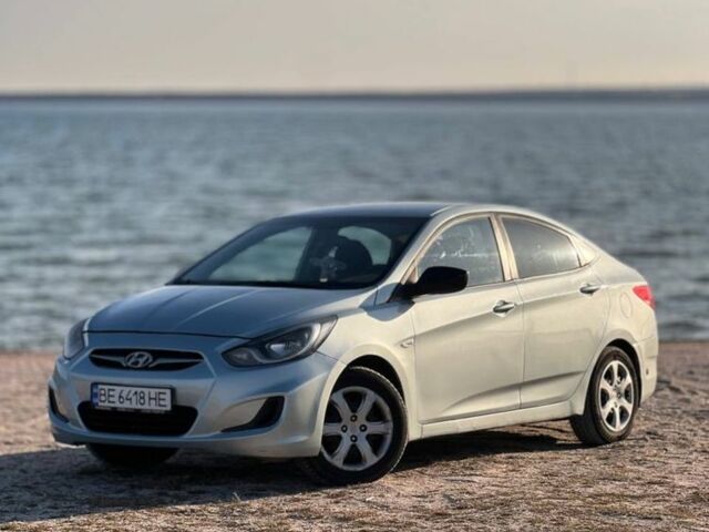 Синій Хендай Акцент, об'ємом двигуна 1.4 л та пробігом 230 тис. км за 5999 $, фото 1 на Automoto.ua