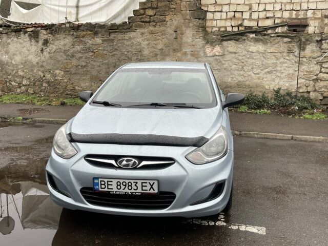 Синій Хендай Акцент, об'ємом двигуна 1.4 л та пробігом 175 тис. км за 7300 $, фото 1 на Automoto.ua