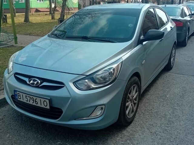Синий Хендай Акцент, объемом двигателя 1.4 л и пробегом 112 тыс. км за 7500 $, фото 1 на Automoto.ua