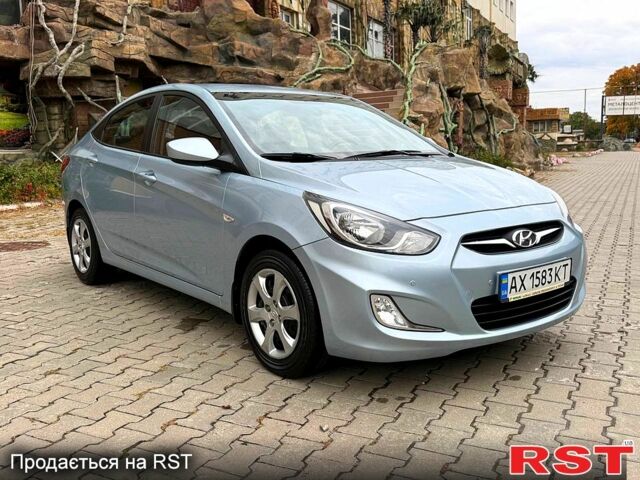 Синій Хендай Акцент, об'ємом двигуна 1.4 л та пробігом 49 тис. км за 8750 $, фото 1 на Automoto.ua