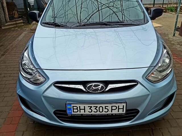 Синий Хендай Акцент, объемом двигателя 1.4 л и пробегом 95 тыс. км за 7700 $, фото 1 на Automoto.ua