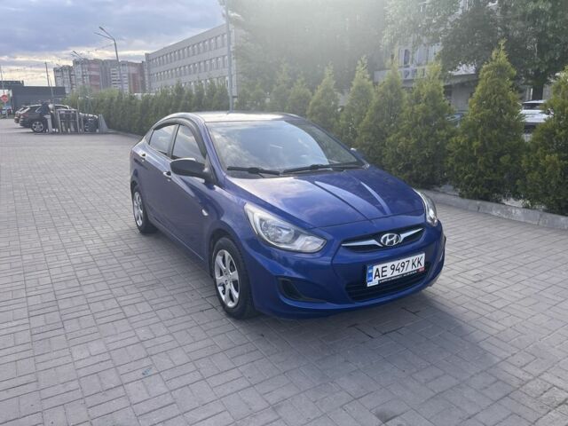 Синий Хендай Акцент, объемом двигателя 1.4 л и пробегом 163 тыс. км за 7500 $, фото 1 на Automoto.ua