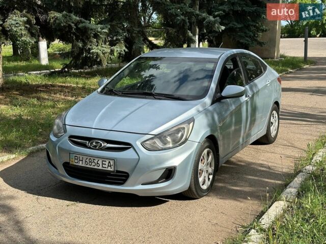 Синій Хендай Акцент, об'ємом двигуна 1.4 л та пробігом 230 тис. км за 4500 $, фото 1 на Automoto.ua