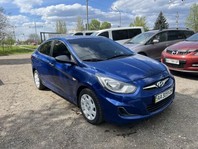 Синий Хендай Акцент, объемом двигателя 1.4 л и пробегом 110 тыс. км за 6550 $, фото 1 на Automoto.ua