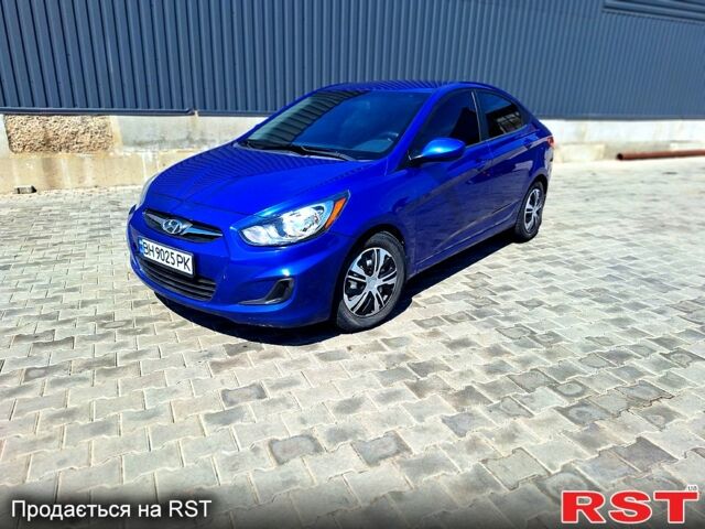 Синий Хендай Акцент, объемом двигателя 1.6 л и пробегом 256 тыс. км за 6600 $, фото 1 на Automoto.ua
