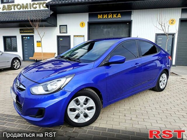 Синий Хендай Акцент, объемом двигателя 1.6 л и пробегом 258 тыс. км за 7800 $, фото 1 на Automoto.ua