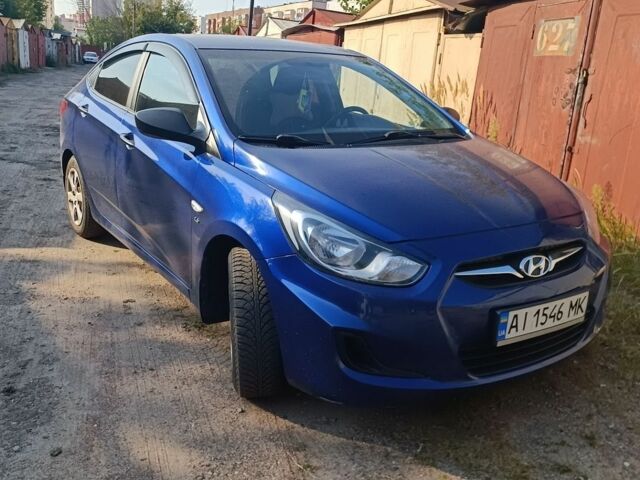 Синий Хендай Акцент, объемом двигателя 1.6 л и пробегом 102 тыс. км за 8500 $, фото 1 на Automoto.ua