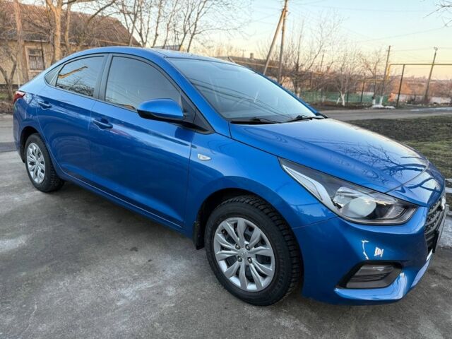 Синій Хендай Акцент, об'ємом двигуна 1.4 л та пробігом 68 тис. км за 13700 $, фото 1 на Automoto.ua