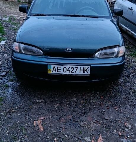 Зеленый Хендай Акцент, объемом двигателя 0 л и пробегом 250 тыс. км за 750 $, фото 1 на Automoto.ua