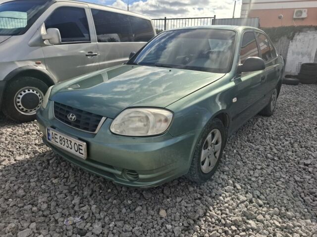 Зелений Хендай Акцент, об'ємом двигуна 1.5 л та пробігом 205 тис. км за 2700 $, фото 1 на Automoto.ua