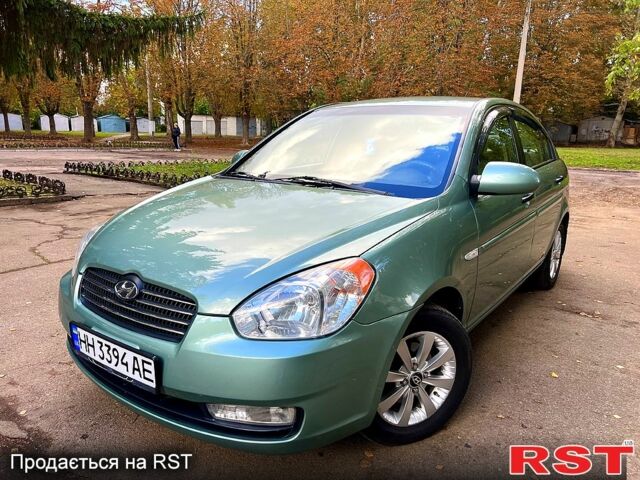 Зеленый Хендай Акцент, объемом двигателя 1.4 л и пробегом 201 тыс. км за 5600 $, фото 1 на Automoto.ua