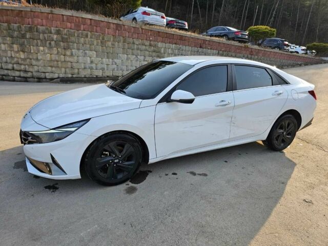 Белый Хендай Аванте, объемом двигателя 1.6 л и пробегом 74 тыс. км за 4200 $, фото 1 на Automoto.ua