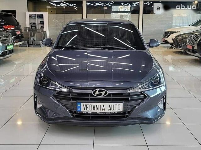 Хендай Аванте, объемом двигателя 1.6 л и пробегом 149 тыс. км за 15800 $, фото 1 на Automoto.ua