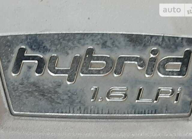 Сірий Хендай Аванте, об'ємом двигуна 1.6 л та пробігом 287 тис. км за 6300 $, фото 1 на Automoto.ua