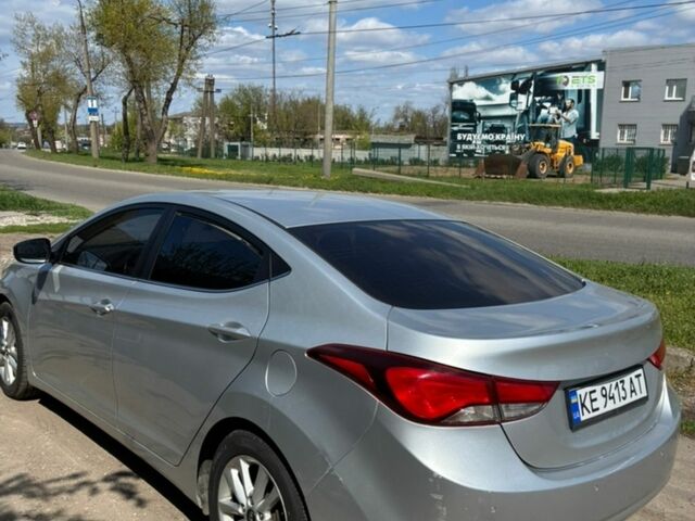 Серый Хендай Аванте, объемом двигателя 1.6 л и пробегом 237 тыс. км за 9500 $, фото 1 на Automoto.ua