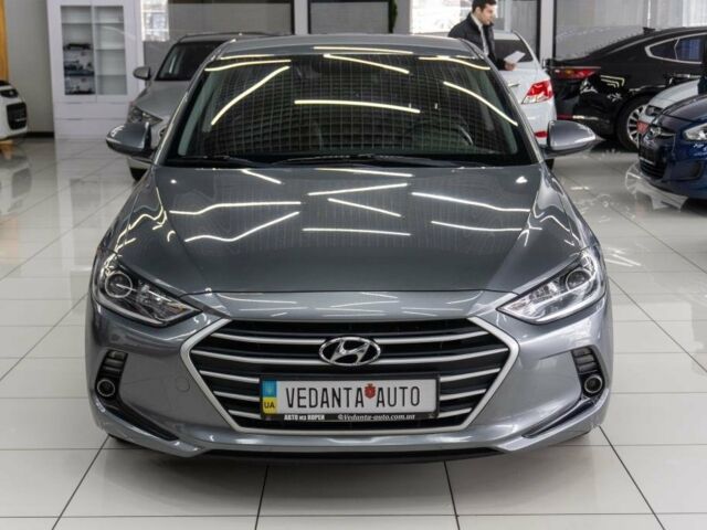 Сірий Хендай Аванте, об'ємом двигуна 1.6 л та пробігом 118 тис. км за 12500 $, фото 1 на Automoto.ua
