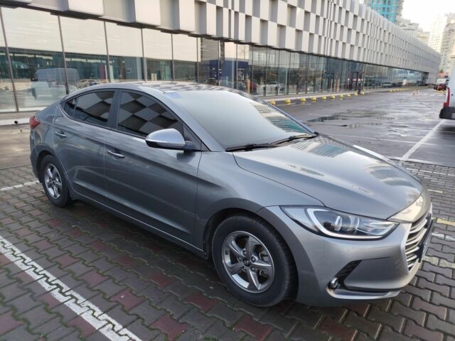 Сірий Хендай Аванте, об'ємом двигуна 1.6 л та пробігом 186 тис. км за 11500 $, фото 1 на Automoto.ua