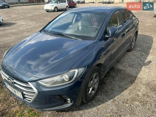 Синій Хендай Аванте, об'ємом двигуна 1.58 л та пробігом 238 тис. км за 11500 $, фото 1 на Automoto.ua