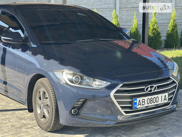 Синий Хендай Аванте, объемом двигателя 1.6 л и пробегом 130 тыс. км за 11500 $, фото 1 на Automoto.ua