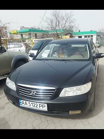 Черный Хендай Азера, объемом двигателя 3.3 л и пробегом 243 тыс. км за 7200 $, фото 1 на Automoto.ua