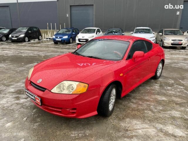 Красный Хендай Купе, объемом двигателя 16 л и пробегом 250 тыс. км за 4190 $, фото 1 на Automoto.ua