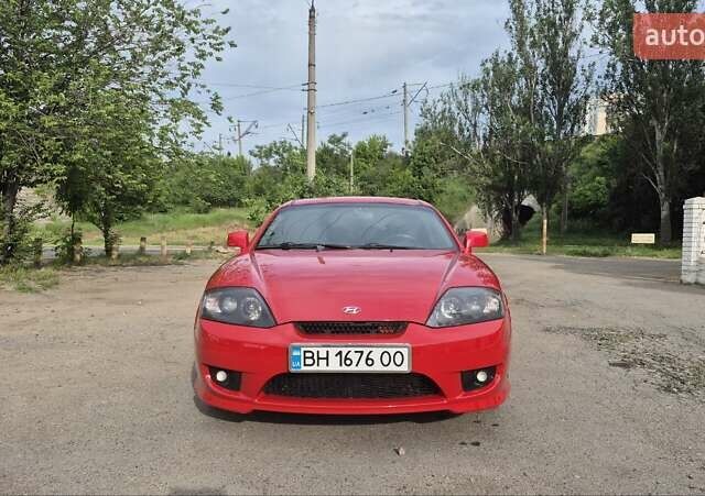 Червоний Хендай Купе, об'ємом двигуна 1.98 л та пробігом 230 тис. км за 5799 $, фото 1 на Automoto.ua