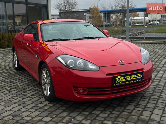 Красный Хендай Купе, объемом двигателя 2 л и пробегом 170 тыс. км за 6500 $, фото 1 на Automoto.ua