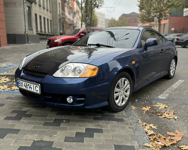 Синий Хендай Купе, объемом двигателя 1.6 л и пробегом 330 тыс. км за 3500 $, фото 1 на Automoto.ua