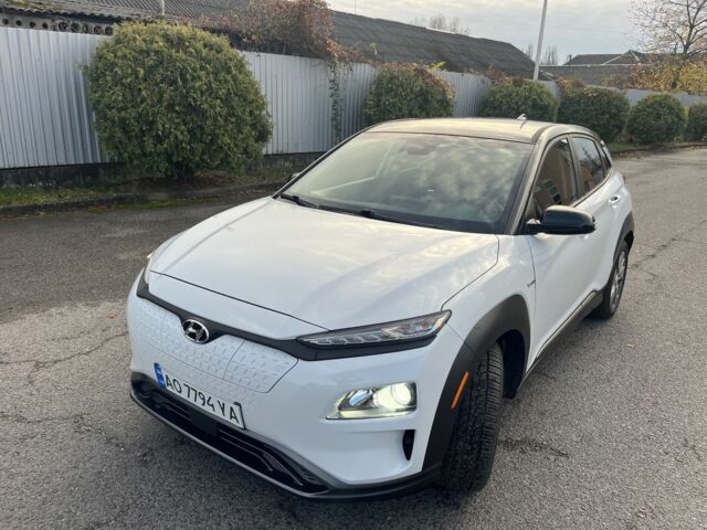 Белый Хендай Другая, объемом двигателя 0 л и пробегом 110 тыс. км за 16300 $, фото 1 на Automoto.ua