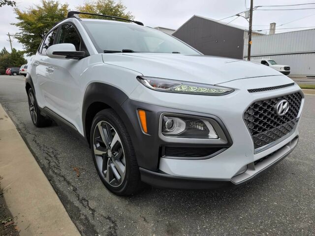 Белый Хендай Другая, объемом двигателя 1.6 л и пробегом 49 тыс. км за 15000 $, фото 1 на Automoto.ua