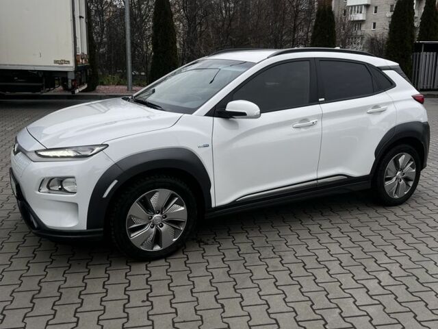 Белый Хендай Другая, объемом двигателя 0 л и пробегом 112 тыс. км за 352 $, фото 1 на Automoto.ua