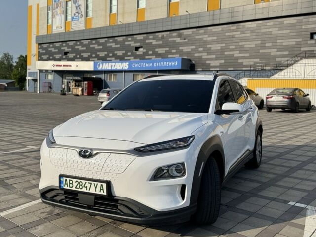 Белый Хендай Другая, объемом двигателя 0 л и пробегом 100 тыс. км за 16300 $, фото 1 на Automoto.ua