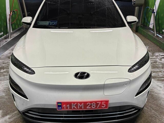 Белый Хендай Другая, объемом двигателя 0 л и пробегом 88 тыс. км за 20100 $, фото 1 на Automoto.ua