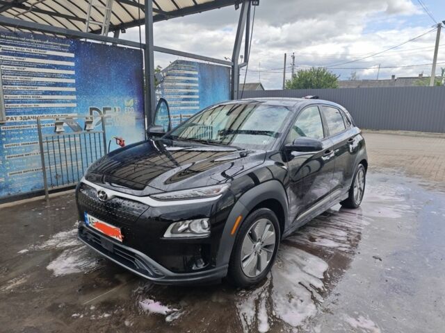 Черный Хендай Другая, объемом двигателя 0 л и пробегом 60 тыс. км за 17000 $, фото 1 на Automoto.ua