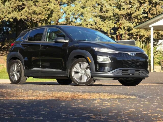 Черный Хендай Другая, объемом двигателя 0 л и пробегом 17 тыс. км за 8000 $, фото 1 на Automoto.ua