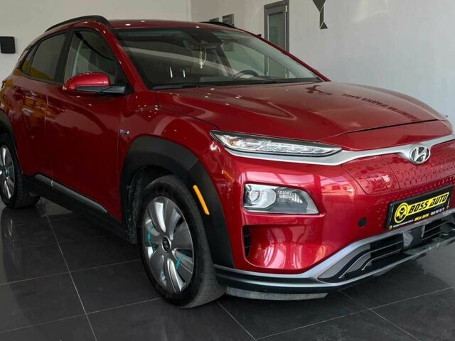 Красный Хендай Другая, объемом двигателя 0 л и пробегом 103 тыс. км за 18000 $, фото 1 на Automoto.ua