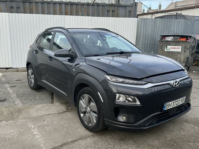 Серый Хендай Другая, объемом двигателя 0 л и пробегом 98 тыс. км за 19767 $, фото 1 на Automoto.ua