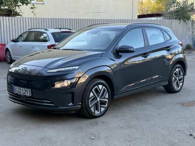 Серый Хендай Другая, объемом двигателя 0 л и пробегом 35 тыс. км за 16700 $, фото 1 на Automoto.ua