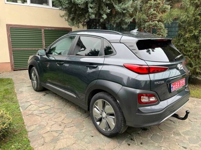 Серый Хендай Другая, объемом двигателя 0 л и пробегом 80 тыс. км за 18900 $, фото 1 на Automoto.ua