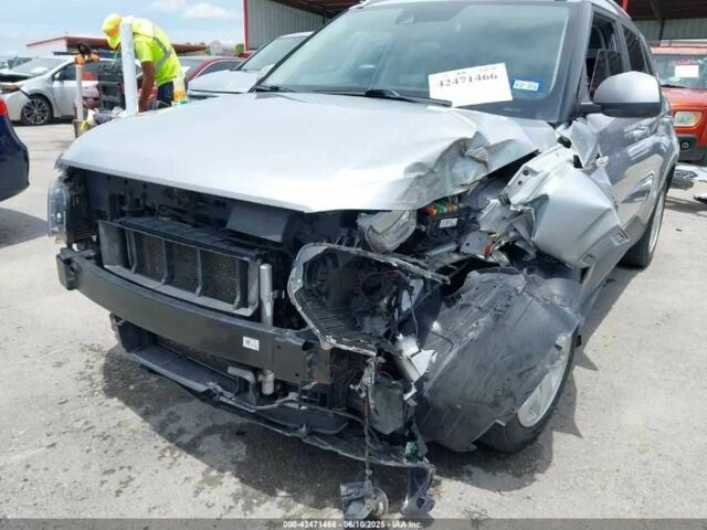 Серый Хендай Другая, объемом двигателя 1.6 л и пробегом 74 тыс. км за 10000 $, фото 1 на Automoto.ua